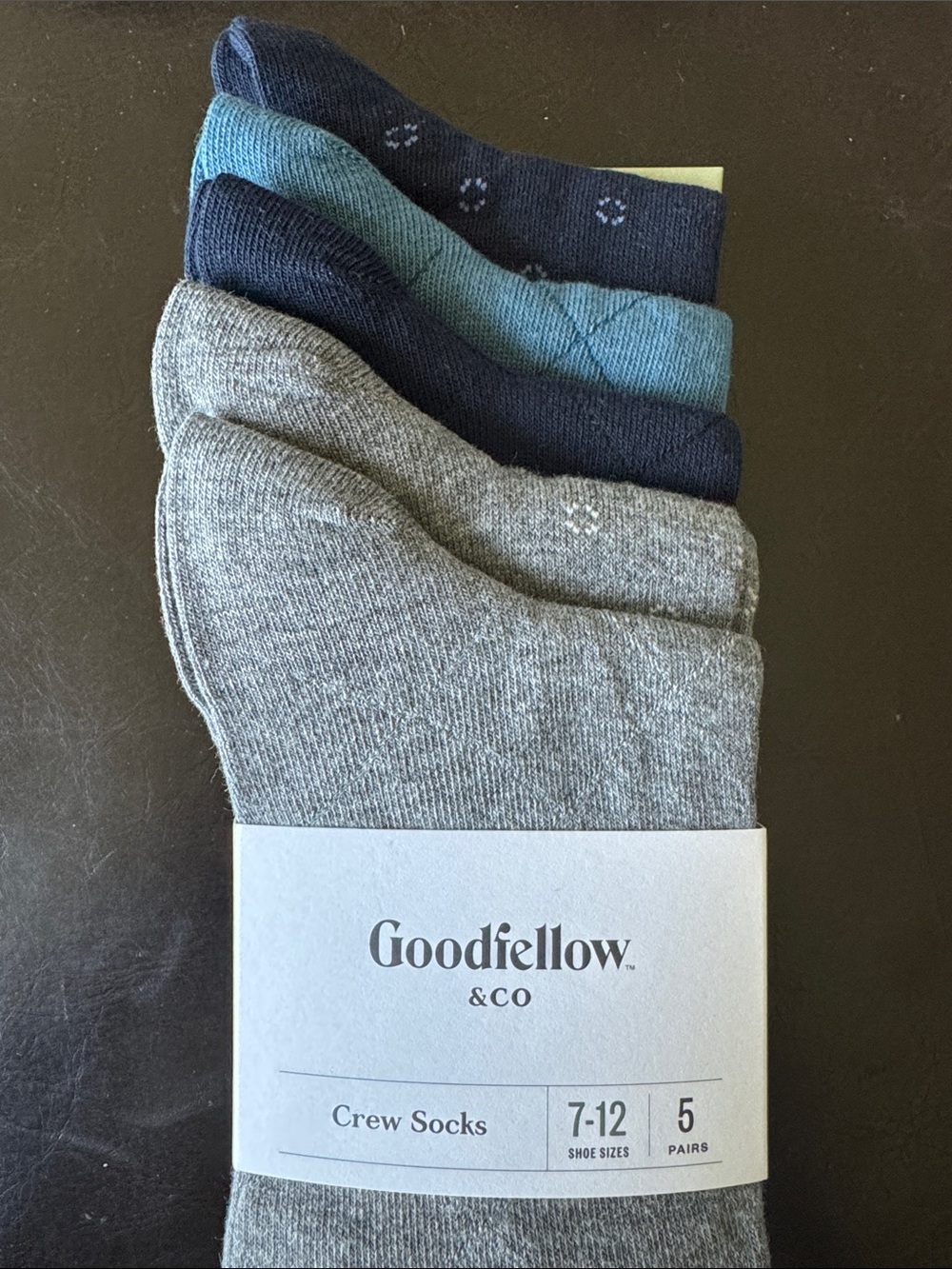 Goodfellow & Co 5-Pack Crew Socks in Gray, Navy, Blue.